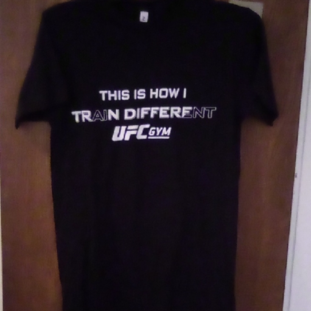 UFC Gym T-shirt By Zuni, New Without Tags, Size Small, Unisex